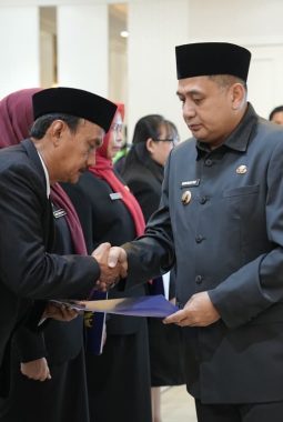 Appi Lantik Pejabat Fungsional UPT TPA Tamangapa
