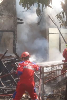Hingga Akhir Oktober, Kebakaran di Makassar Capai 402 Kasus